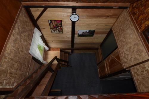 Canyon Jungle Stay in Guguk Panjang