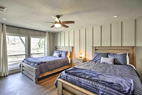 Lakecrest Retreat - half Mi to Lake Texoma Marina! - image 3