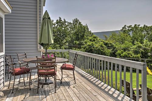 The Grape Escape Naples Home in NY Wine Country! - image 7