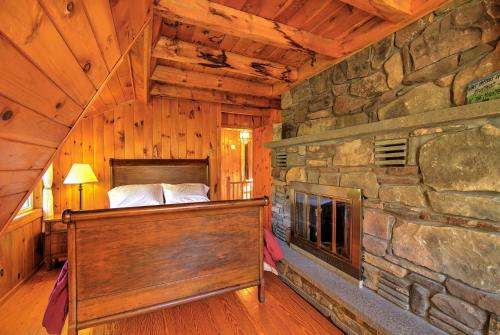 Bearpen Lodge on 125 Acres - Near Belleayre Mtn!