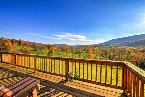 Bearpen Lodge on 125 Acres - Near Belleayre Mtn! in Vega, USA