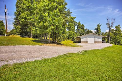 Wooded Gilbertsville Hideaway on Kentucky Lake! - main image