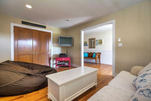 Luxe East Quogue Waterfront Home with Sandy Beach! - image 8