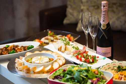 Food and beverages, Hotel Venus Neo - Adult Only in Chikusa