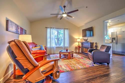 Gorgeous Condo with Resort Pool Near Branson Strip! - image 2