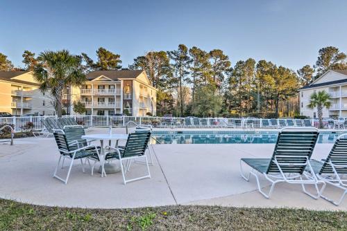 6 Mi to Boardwalk Mana-Tee Place Resort Escape near Myrtle Waves Water Park