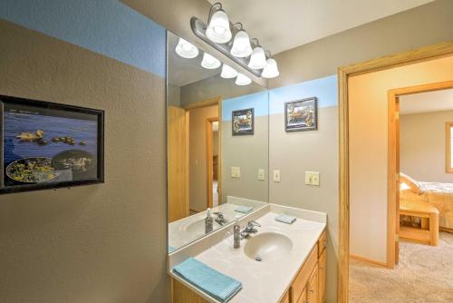 Buena Vista Home with Stunning Views on about 7 Acres!