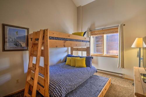 Spacious Breckenridge Condo Walk to Ski Lifts! - image 4
