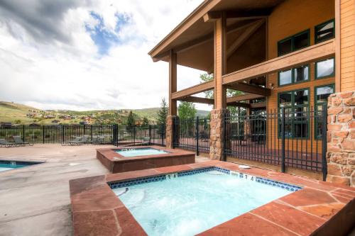 Ski-InandSki-Out Granby Condo with Community Pools! in Granby, USA