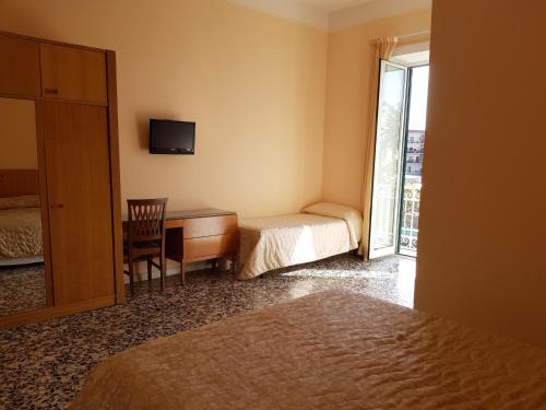 Albergo Santa Teresa – Torre del Greco, NY