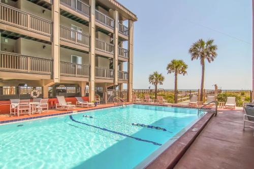 Fernandina Beach Villa with Remarkable Ocean Views! - image 8