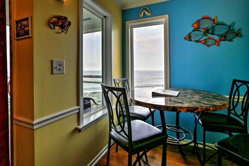 Breezy Seaside Condo Near Myrtle Beach Attractions - image 6