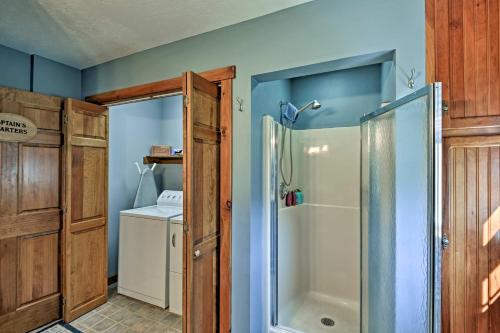 Spacious Wolcott Lake Cottage with Wraparound Deck! - image 6