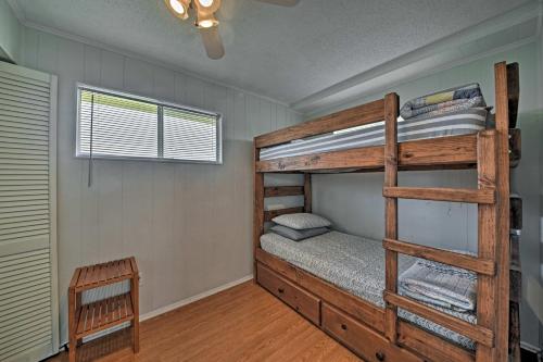 3BR Home with Large Deck - Walk to Terramar Beach! - image 8