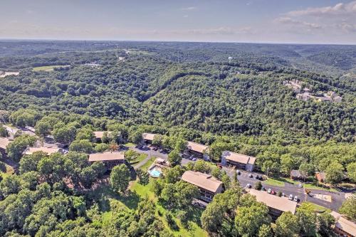 Luxury Branson W Condo 1 Mi to Silver Dollar City - image 3