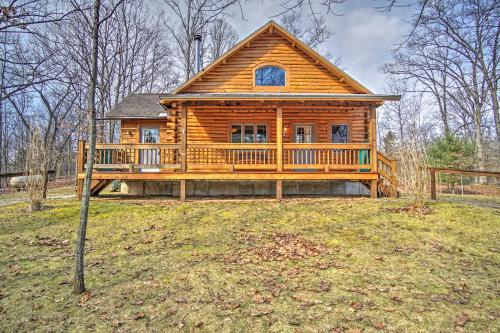 Remote Pentwater Cabin in the Woods 5 Mi to Dtwn - image 3