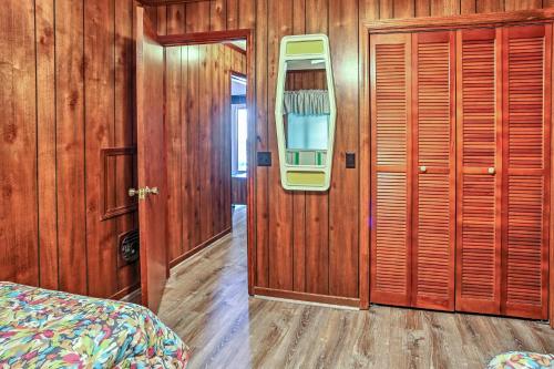 Oceanfront Myrtle Beach Condo about 9 Mi to Boardwalk! - image 3