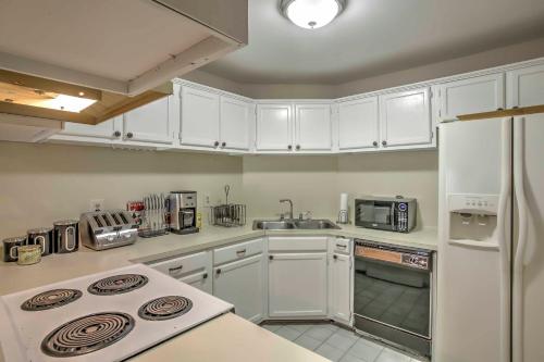 Baton Rouge Townhome with Pool Access - 7 Mi to LSU! - image 6
