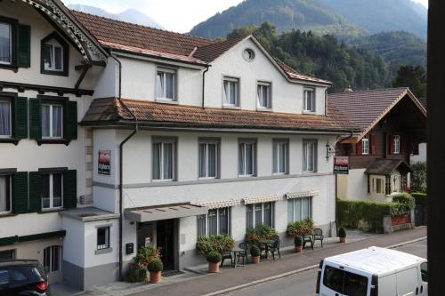 Hotel Alphorn - image 8