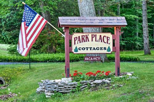 Pine Cottage Duplex with Deck - Walk to State Park - image 7