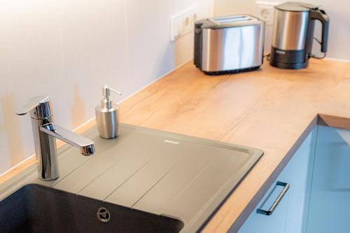 Konyha, Ferienwohnung AlMa in Reutte