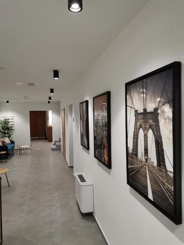 Фойє, PUBYLAND ROOMS & APARTMENTS in Рогатек