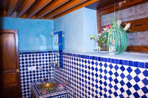 Riad Dar Senhaji - image 12