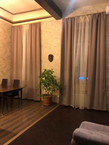 Apartment on Arnautskaya 32, Odesa (foto 2)