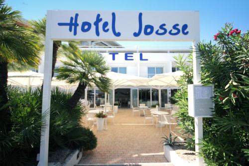 Hôtel Josse - Hôtel - Antibes