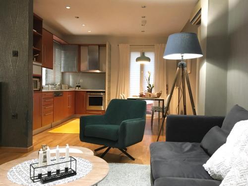 Evelina’s apartment, Athens