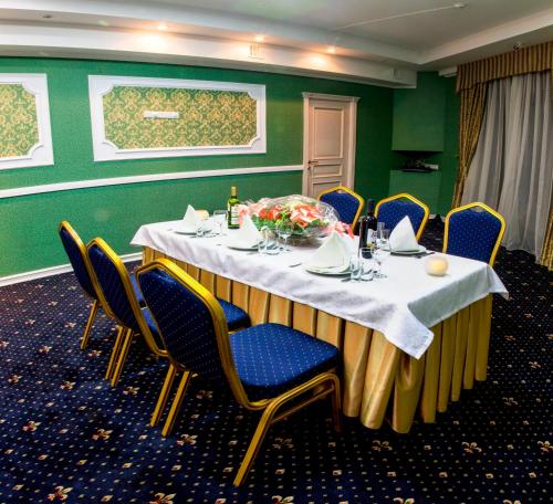 Hotel Aristol - image 8