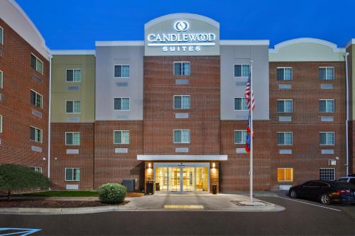 Foto - Candlewood Suites Washington North, an IHG Hotel