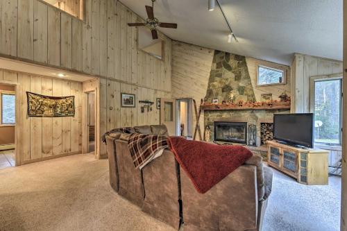 Dover Home 7 Mi to Mount Snow Grand Summit Resort - image 7