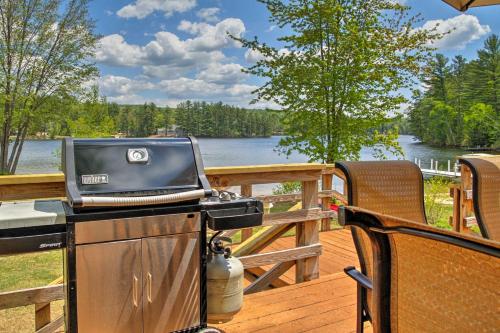 Lakefront Wakefield Cottage with Deck and Water Views!