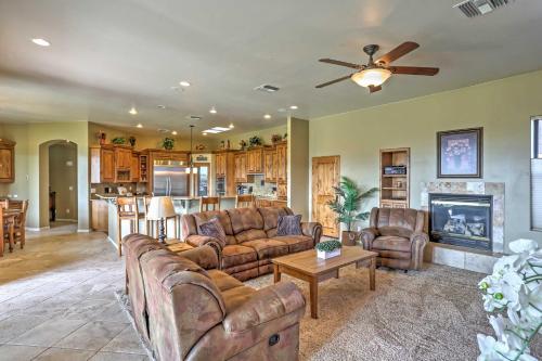 Tucson Home with Private Saltwater Pool and Hot Tub! - image 8