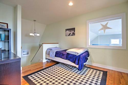 Fire Island Home-Deck Grill and Stunning Bay Views! - image 9