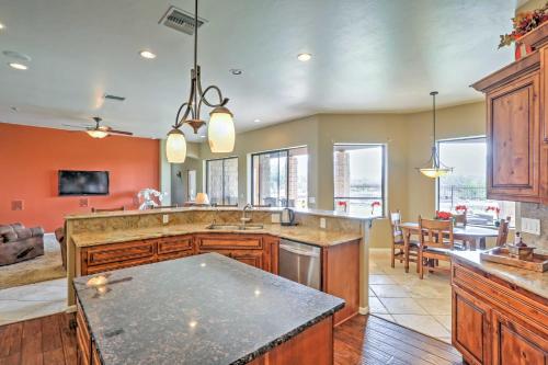 Tucson Home with Private Saltwater Pool and Hot Tub!