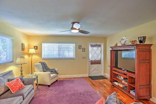 Walk to Beach and Marina from Singer Island Condo! - image 5