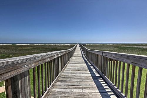 Breezy Galveston House with 2 Decks and Ocean Views! - image 2