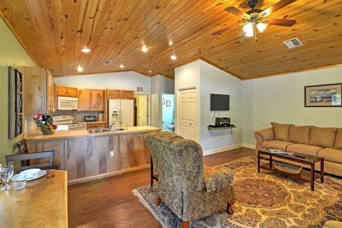 Crystal River Cottage on 1 Acre with Deck and Porch! in Yankeetown, USA