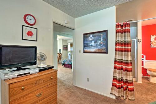 Kernville Home in Great Location with Views and Patio! - main image