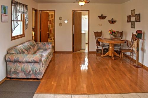 Cozy Balsam Lake Home Deck Private Dock and Kayaks - image 7
