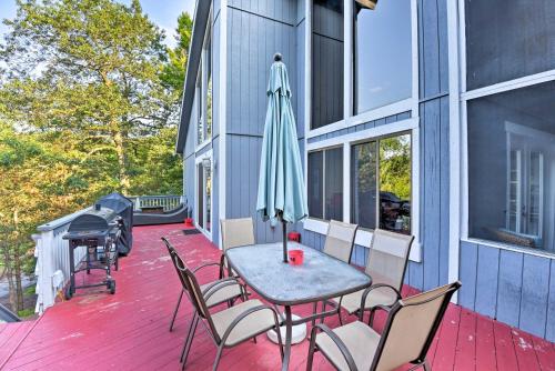 Waterfront Lake Harmony Home with Game Room! - image 2
