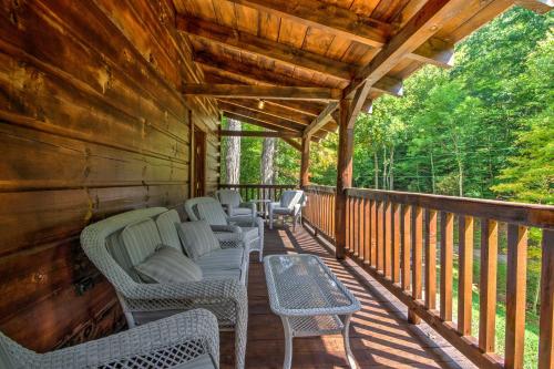 Scenic Trade Cabin with Deck Near Boone and App State! in Trade, USA