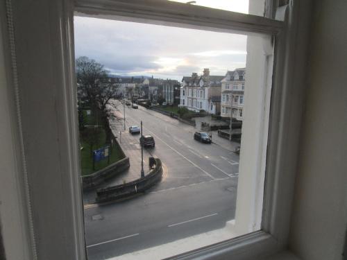 The New Alexandra Hotel - image 9