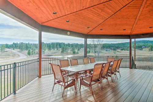 'Bella Greens' Spacious Sturgis Home w/ Large Deck in Sturgis (SD)