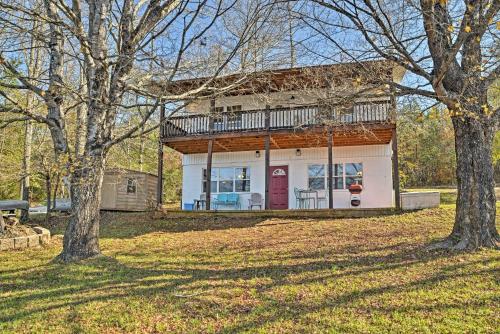 . Lakefront Delta Cottage with Views, Canoe and Dock!