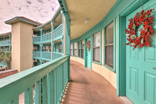 Modern Gulf Shores Condo with Pool and Beach Access! - image 3