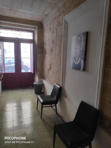Central 2 bedroom apartment in Valletta