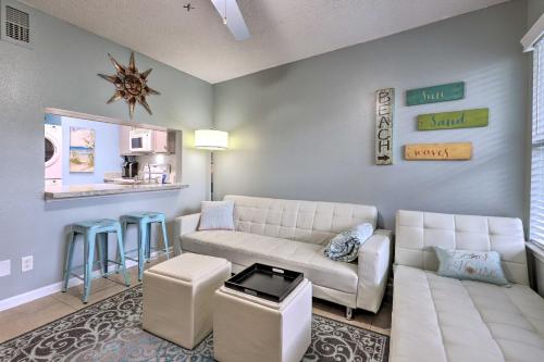 Modern Gulf Shores Condo with Pool and Beach Access! Alabama